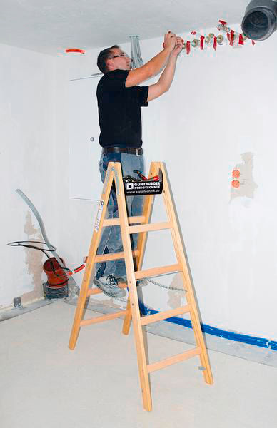 MUNK Samostojeća Merdevina Drvo 2 x 4 Prečage 262077W