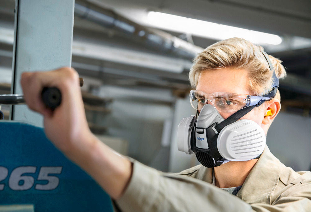 Polumaska Dräger X-plore 3300 Veličina L sa Bajonet Sistemom bez Filtera EN 140