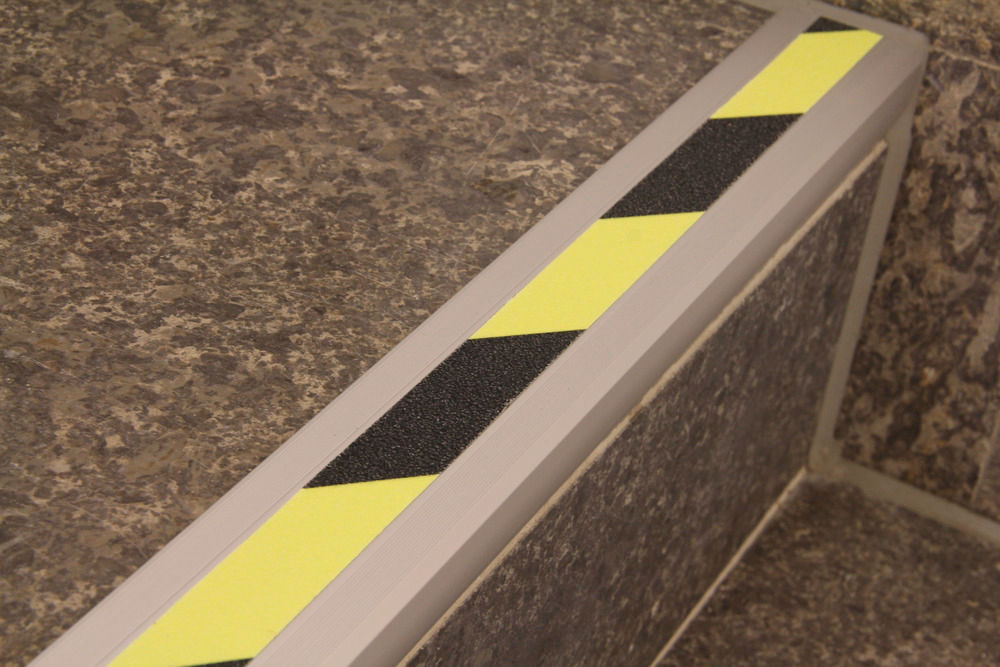 Aluminijumski Protivklizni Profil za Stepenice M2 DENIOS Dnevno Fluorescentni 1000 mm 264120W