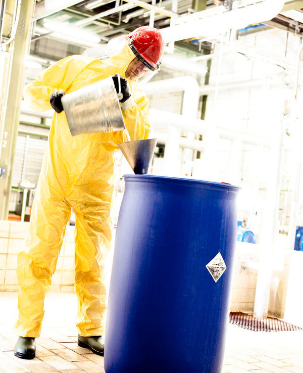 Zaštitni Kombinezon DuPont Tychem 2000 C Kategorija III Tip 3B/4B/5B/6B Žuti