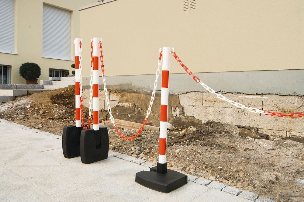 Sklopivi Stalak Za Lance Sa 2 Ušice Stopa 280 x 280 mm Visina 900 mm Crveno/Beli Moravia 180243W