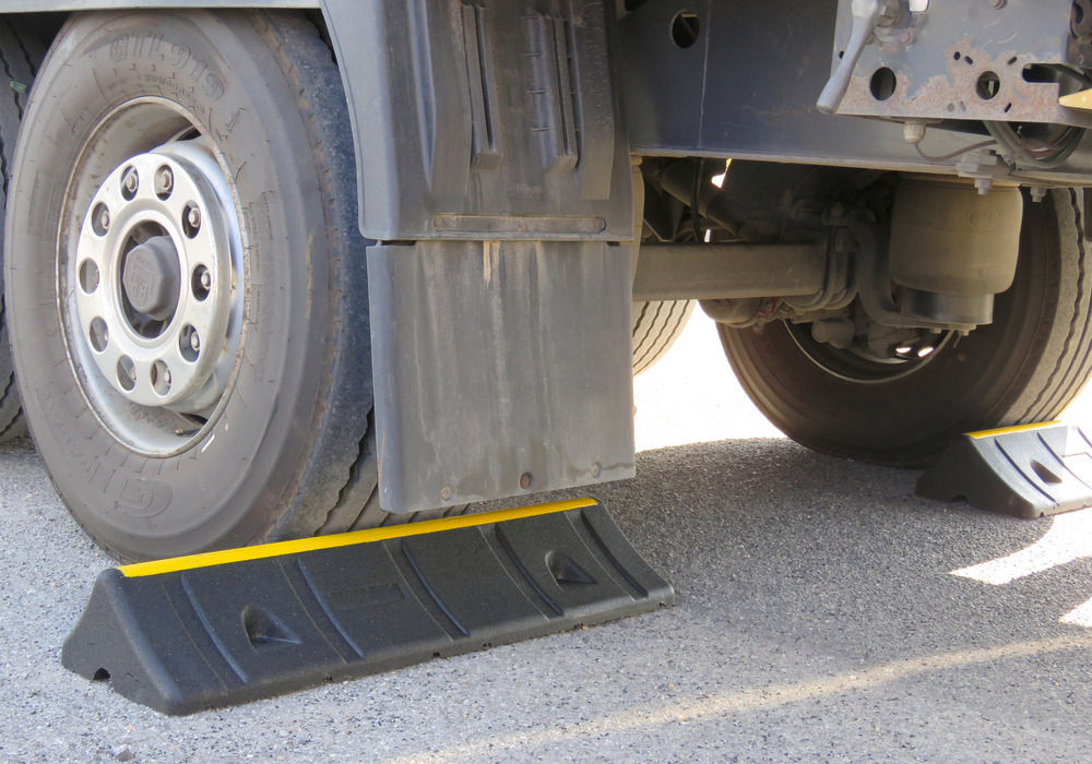 Radstopp za Kamione, Autobuse i Velika Vozila DENIOS 271671W 150 mm Crni Reciklirani Guma