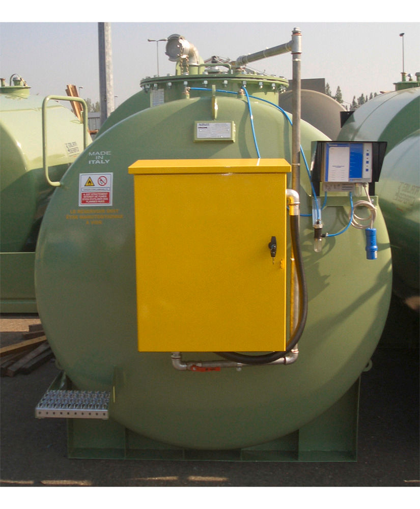 Dvozidni Rezervoar po EN 12285 3000 Litara sa Električnom Pumpom 70 L/min DENIOS 294213W