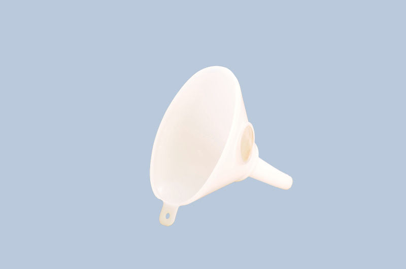 Plastični Ovalni Levak od HDPE-a 117 x 116 mm sa Ušicom i Sitom Pakovanje 12 Komada DENIOS 308414W