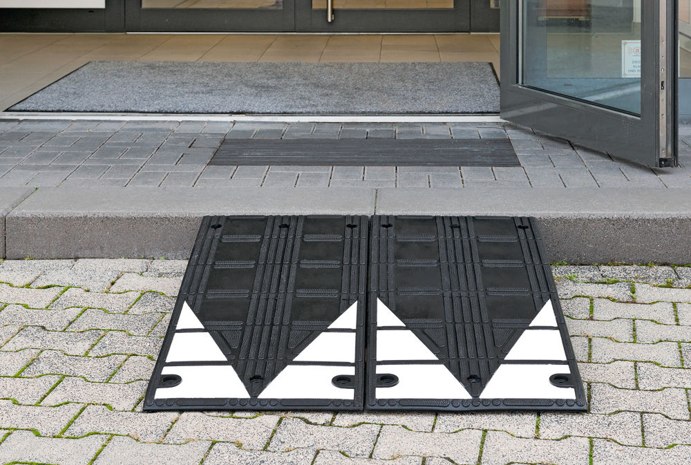 Bordsteinrampe DENIOS 311199W 1000 x 450 x 75 mm Crna Vulkanizirana Guma sa Reflektujućim Površinama