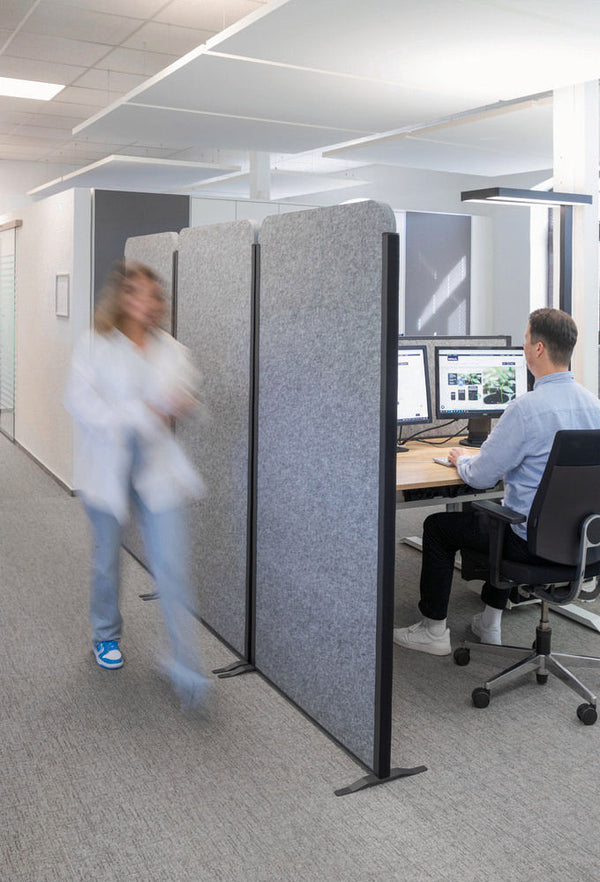 Akustična Pregradna Stena MAULcocoon 1000 x 1820 mm Tamno Siva Sa Postoljem Ram Antracit DENIOS 318132W