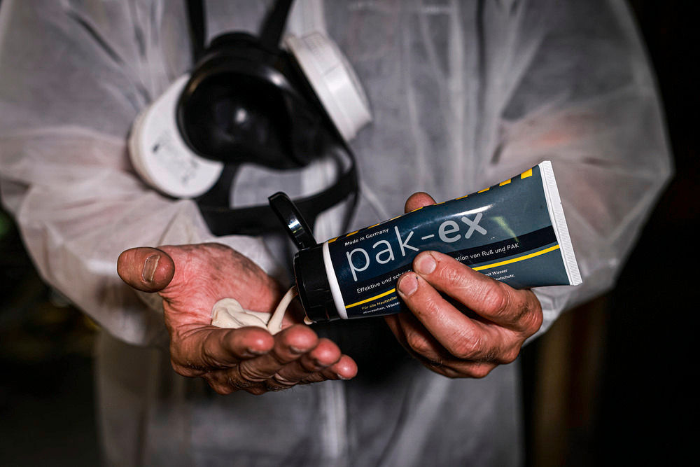 DENIOS Pak-ex Sredstvo za Čišćenje Kože od PAK i Čađi 50 ml