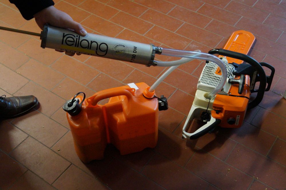 Denios Doppelt Wirkende Aluminium Handpumpe 260 Ml