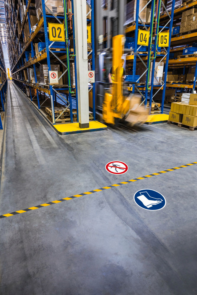 Samolepljiva Podna Markirna Traka DENIOS DURALINE® Žuto-Crna 50 mm 30 m