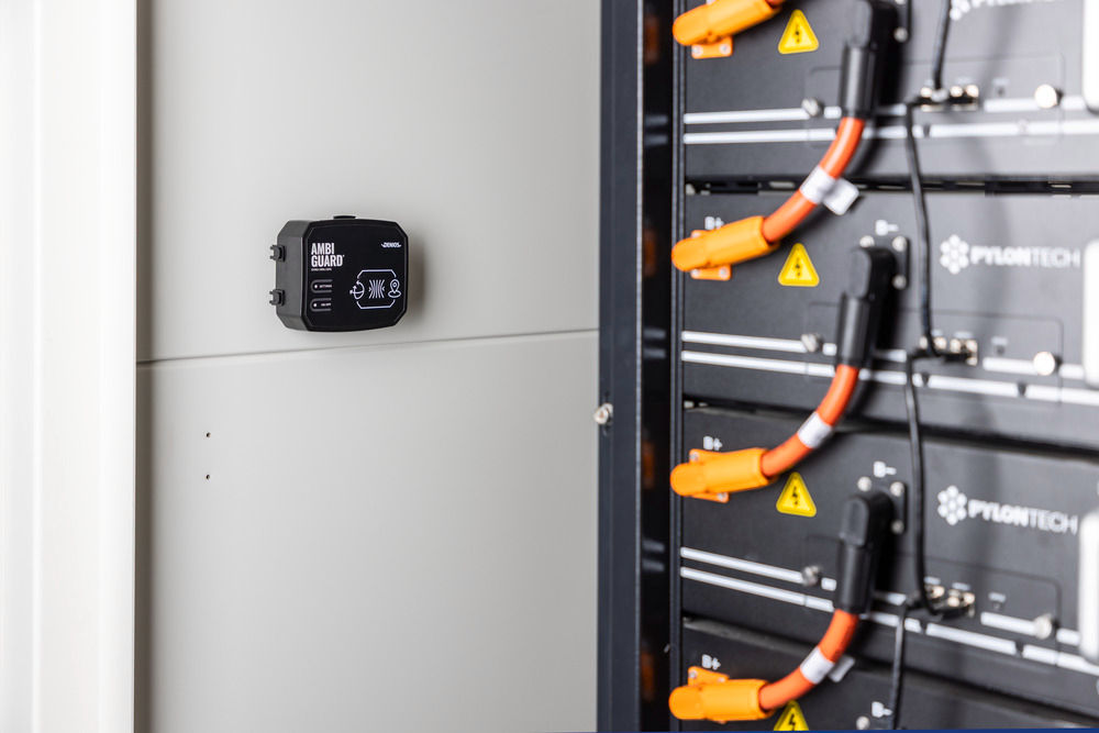 AmbiGuard IoT Uređaj Za Nadzor Okoline Osnovni Modul DENIOS